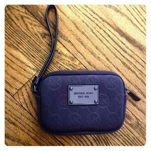 Michael Kors Small Wristlet Purple Like New